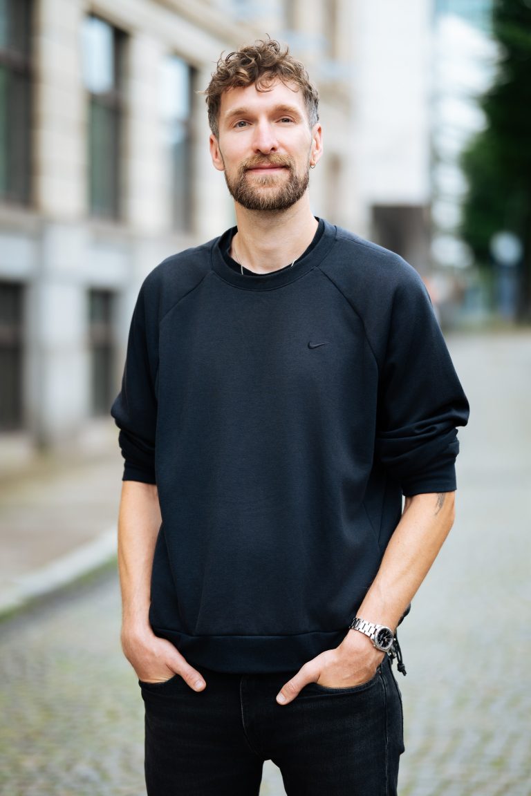 TZ8_0800 Frederik Albrink Website